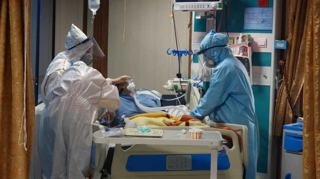 خبرنگاران ترخیص 10 بیمار مبتلا به کرونا از بیمارستان در اشنویه