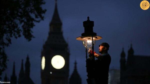 لامپ های گازی قرن نوزدهمی که هنوز لندن را روشن می نمایند